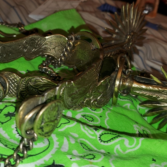 Boot spurs - Picture 2 of 3